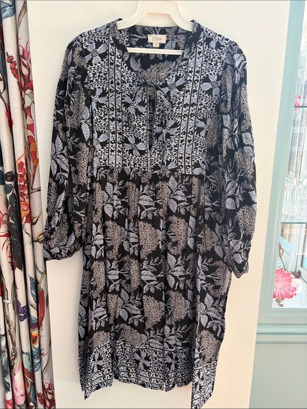Elan Black and Light Blue Floral Long Sleeve Dress